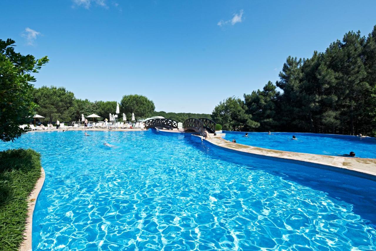 Kemer Country Hotel Istanbul Zekeriyakoy Exterior photo
